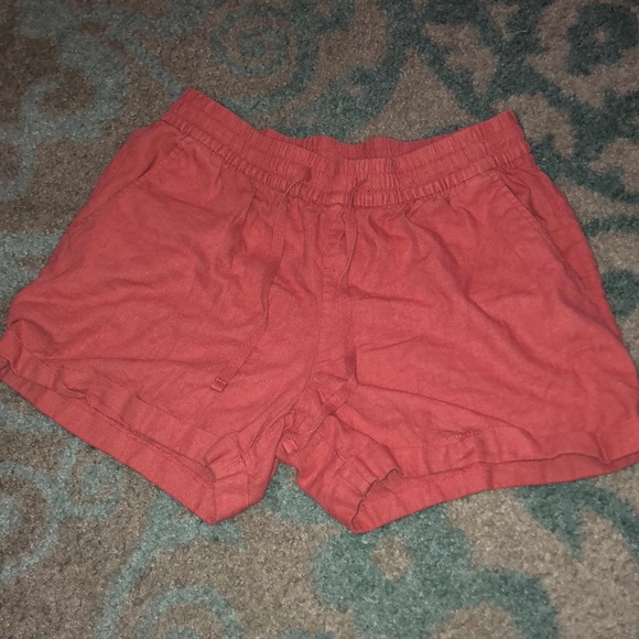 Old Navy Shorts - Picture 1 of 4